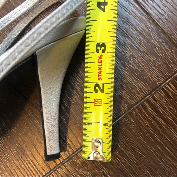 New York Transit Silver Heels | Size 5 - Picture 9 of 9
